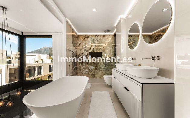 Reventa - Villa independiente - Marbella - Río Real