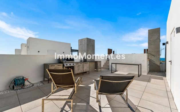 Reventa - Villa independiente - Marbella - Río Real