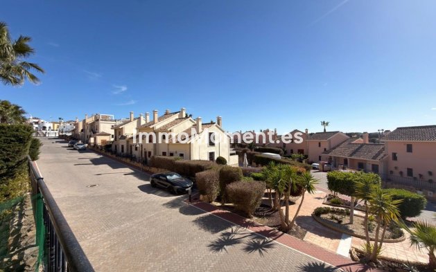 Resale - Detached villa - Algorfa - La Finca Golf