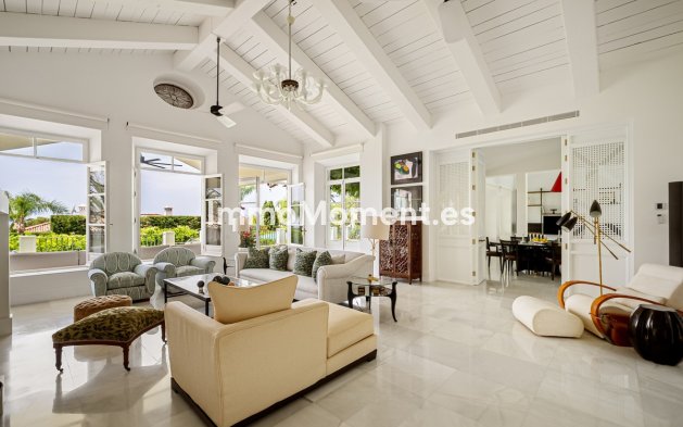 Resale - Detached villa - Marbella - Sierra Blanca