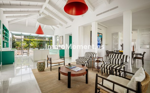 Resale - Detached villa - Marbella - Sierra Blanca