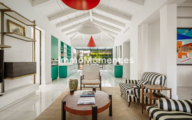 Resale - Detached villa - Marbella - Sierra Blanca