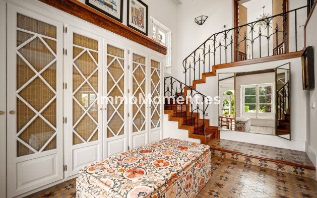 Resale - Detached villa - Marbella - Sierra Blanca