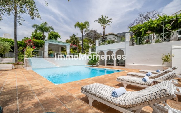 Resale - Detached villa - Marbella - Sierra Blanca