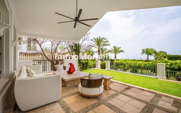 Resale - Detached villa - Marbella - Sierra Blanca