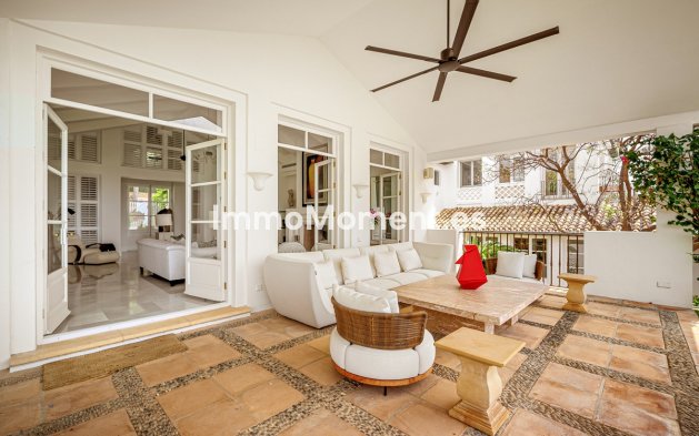 Resale - Detached villa - Marbella - Sierra Blanca