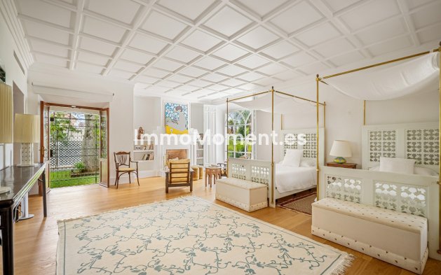 Resale - Detached villa - Marbella - Sierra Blanca