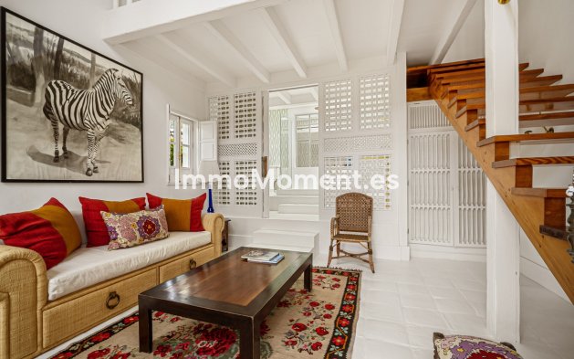 Resale - Detached villa - Marbella - Sierra Blanca