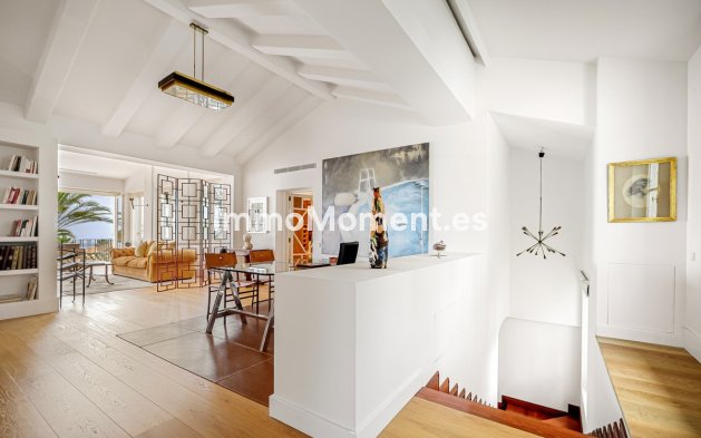 Resale - Detached villa - Marbella - Sierra Blanca