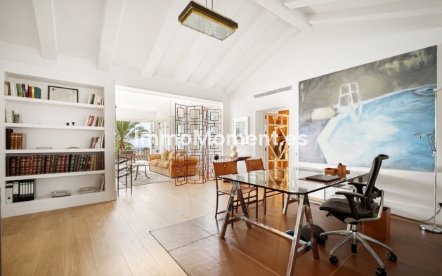 Resale - Detached villa - Marbella - Sierra Blanca