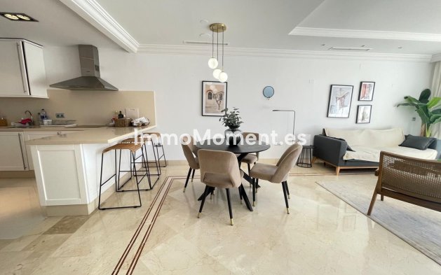 Wiederverkauf - Wohnung - Marbella - Nueva Andalucía