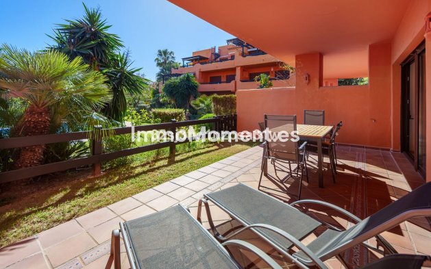Resale - Apartment - Estepona - Estepona Centro