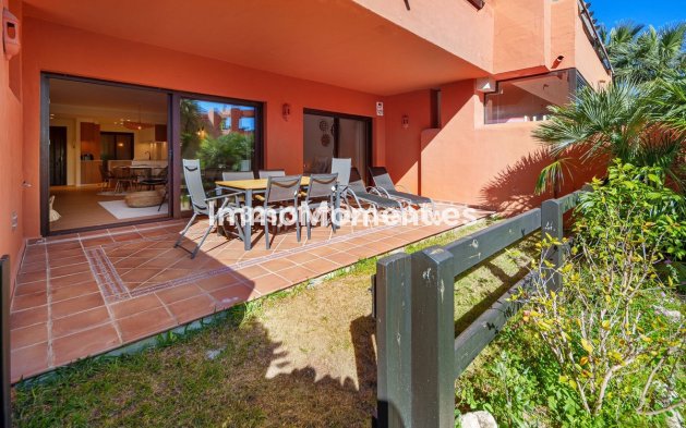 Resale - Apartment - Estepona - Estepona Centro