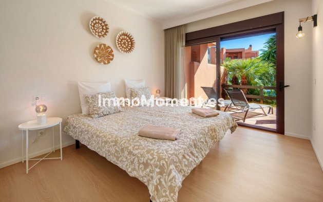 Resale - Apartment - Estepona - Estepona Centro