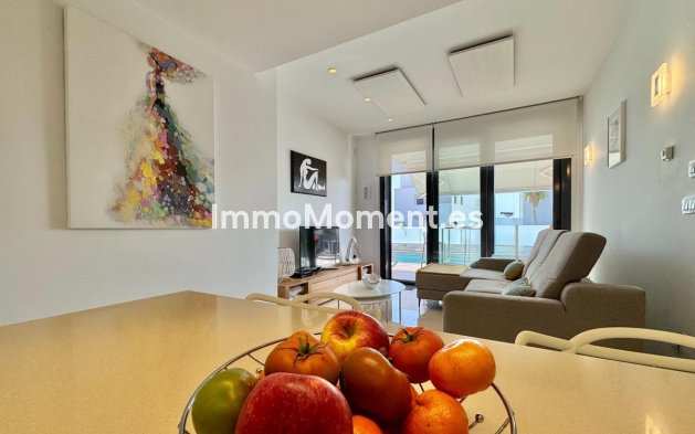 Reventa - Villa independiente - San Miguel de Salinas - San Miguel de Salinas Centro