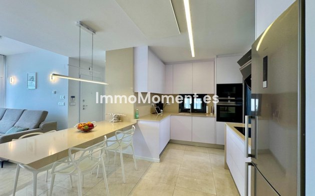 Reventa - Villa independiente - San Miguel de Salinas - San Miguel de Salinas Centro