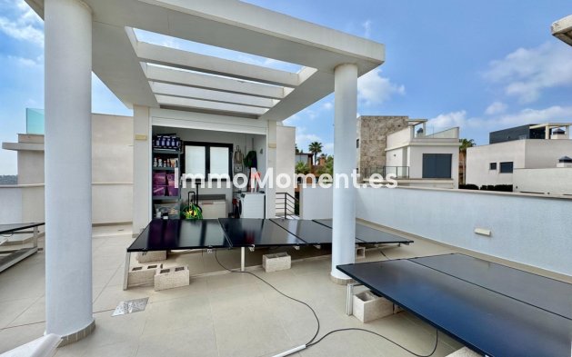 Reventa - Villa independiente - San Miguel de Salinas - San Miguel de Salinas Centro