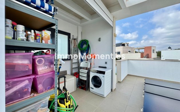 Reventa - Villa independiente - San Miguel de Salinas - San Miguel de Salinas Centro