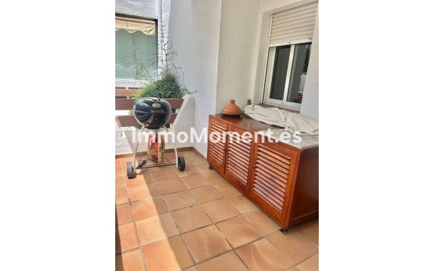 Resale - Apartment - Estepona - Estepona Centro