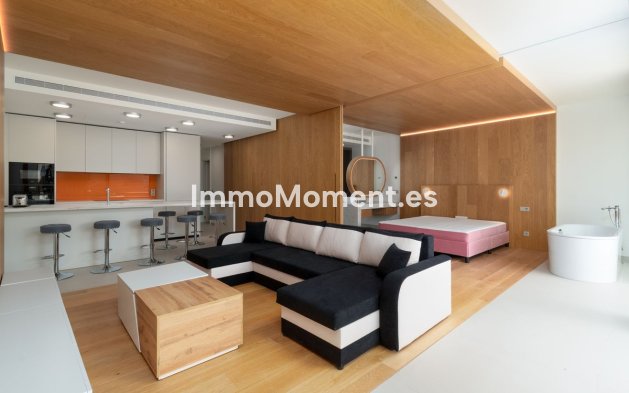 Resale - Apartment - Fuengirola - Fuengirola Centro