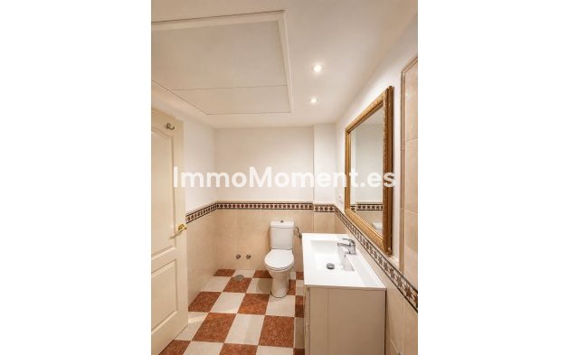 Revente - Appartement - Estepona  - Estepona Centro
