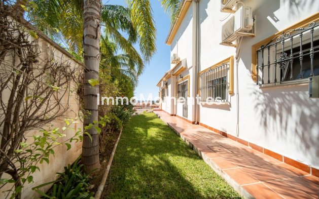 Wiederverkauf - Freistehende Villa - Fuengirola - Torreblanca