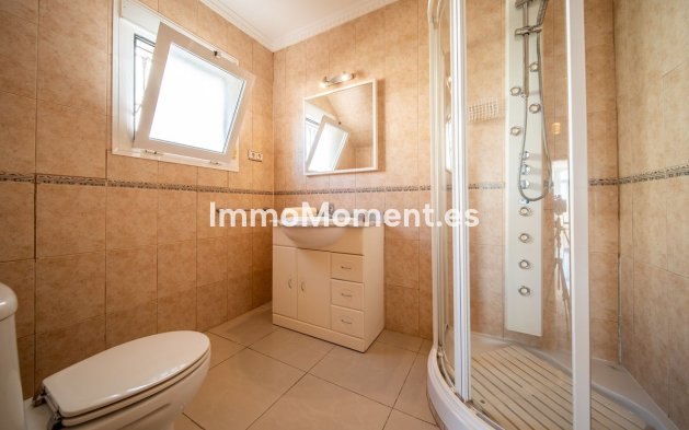 Wiederverkauf - Freistehende Villa - Fuengirola - Torreblanca