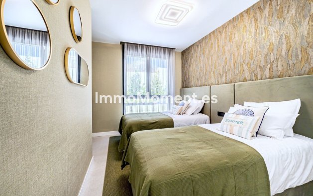 Reventa - Apartamento - Marbella - Altos de los Monteros