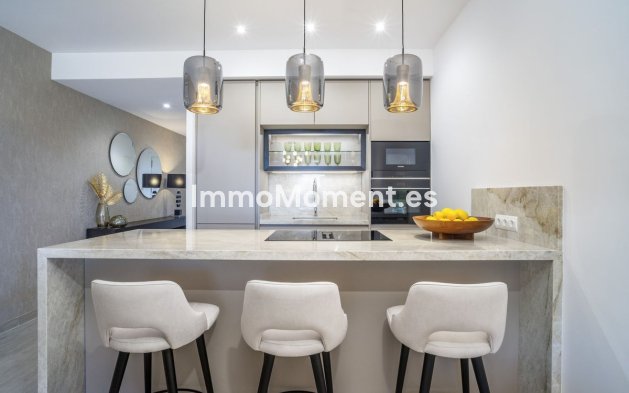 Revente - Appartement - Marbella - Nueva Andalucía