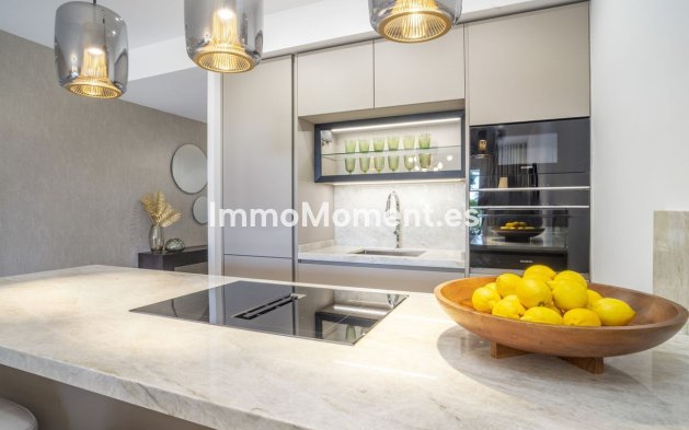 Revente - Appartement - Marbella - Nueva Andalucía