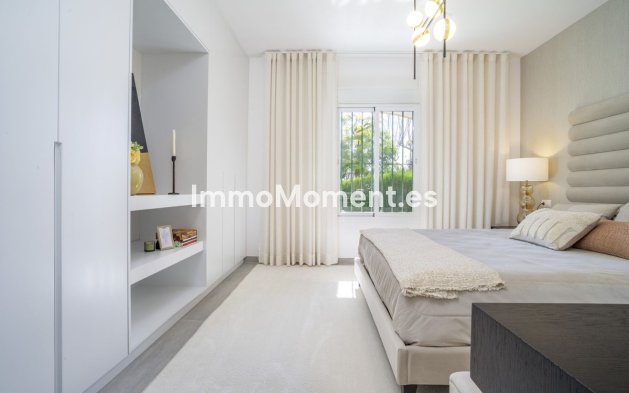 Revente - Appartement - Marbella - Nueva Andalucía