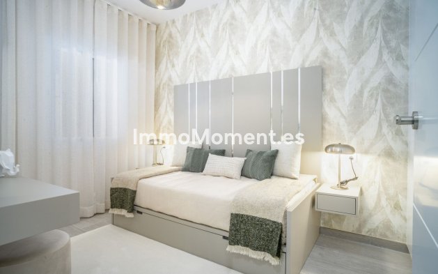 Revente - Appartement - Marbella - Nueva Andalucía