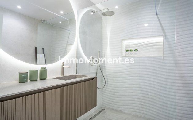 Revente - Appartement - Marbella - Nueva Andalucía