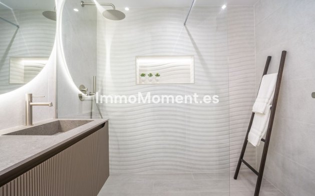 Revente - Appartement - Marbella - Nueva Andalucía