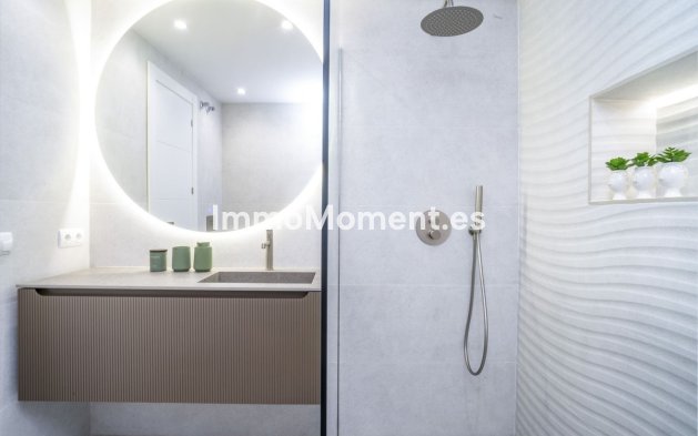 Revente - Appartement - Marbella - Nueva Andalucía