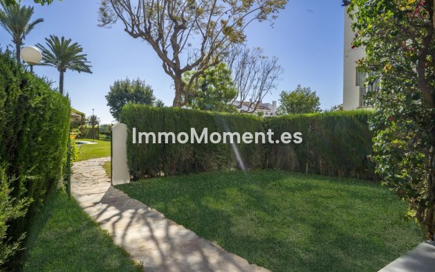 Revente - Appartement - Marbella - Nueva Andalucía