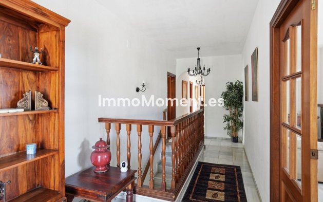 Bestaande woning - Vrijstaande villa - Benalmadena - Benalmadena Centro