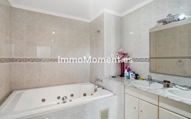 Bestaande woning - Vrijstaande villa - Benalmadena - Benalmadena Centro