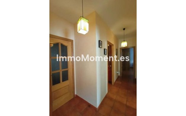 Wiederverkauf - Freistehende Villa - Sotogrande - San Roque