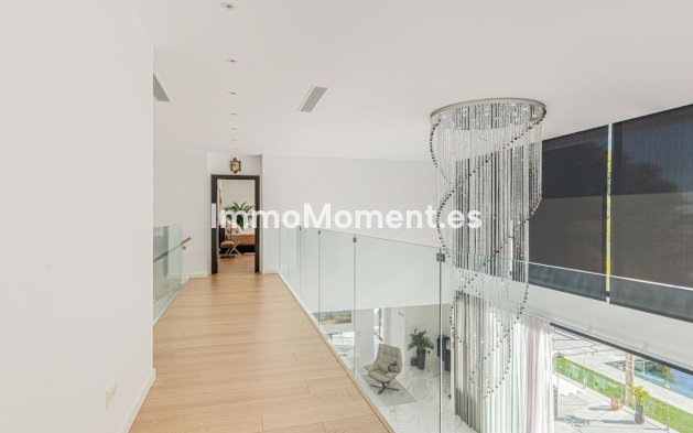Revente - Villa individuelle - Estepona  - New Golden Mile