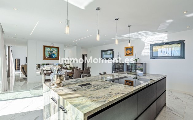 Revente - Villa individuelle - Estepona  - New Golden Mile