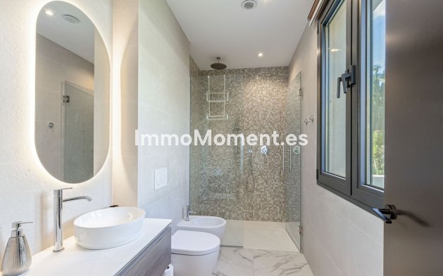 Revente - Villa individuelle - Estepona  - New Golden Mile