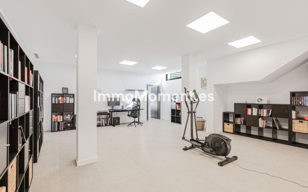 Revente - Villa individuelle - Estepona  - New Golden Mile