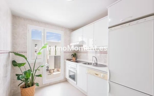 Reventa - Apartamento - Marbella - Nueva Andalucía
