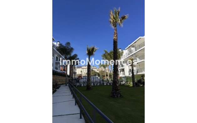 Resale - Apartment - Estepona - Estepona Centro
