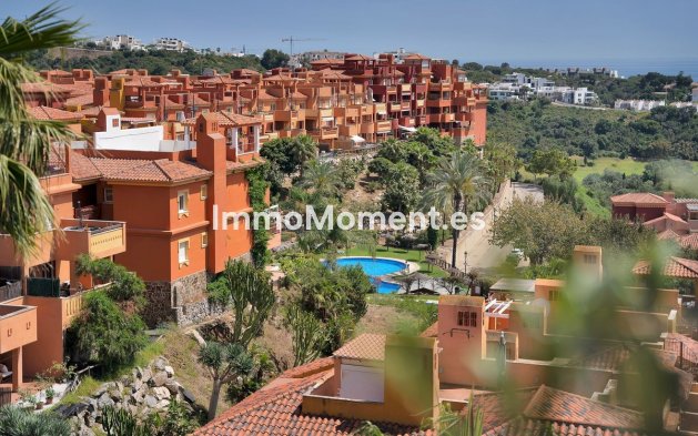 Resale - Apartment - Marbella - Reserva de Marbella