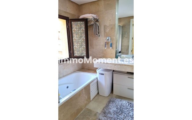 Wiederverkauf - Wohnung - Manilva - La Duquesa