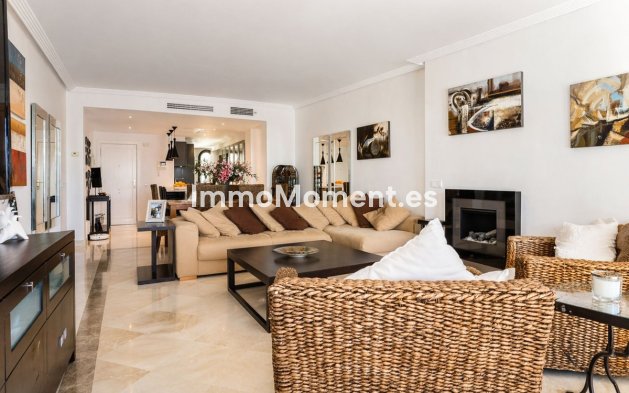 Resale - Apartment - Benahavís - Los Arqueros
