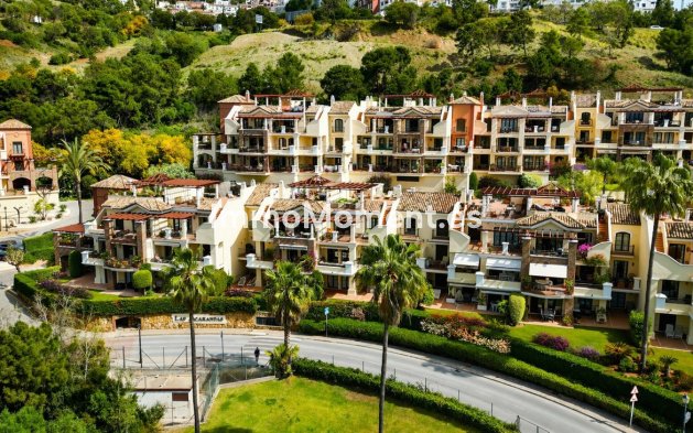 Resale - Apartment - Benahavís - Los Arqueros