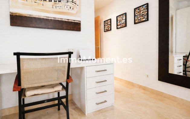 Resale - Apartment - Benahavís - Los Arqueros